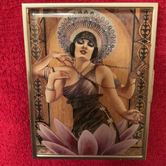 Business card or credit card case . - Picture 1 of 3